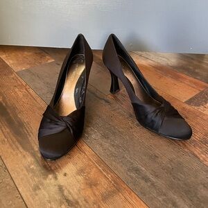 Nine West Black Satin Heels